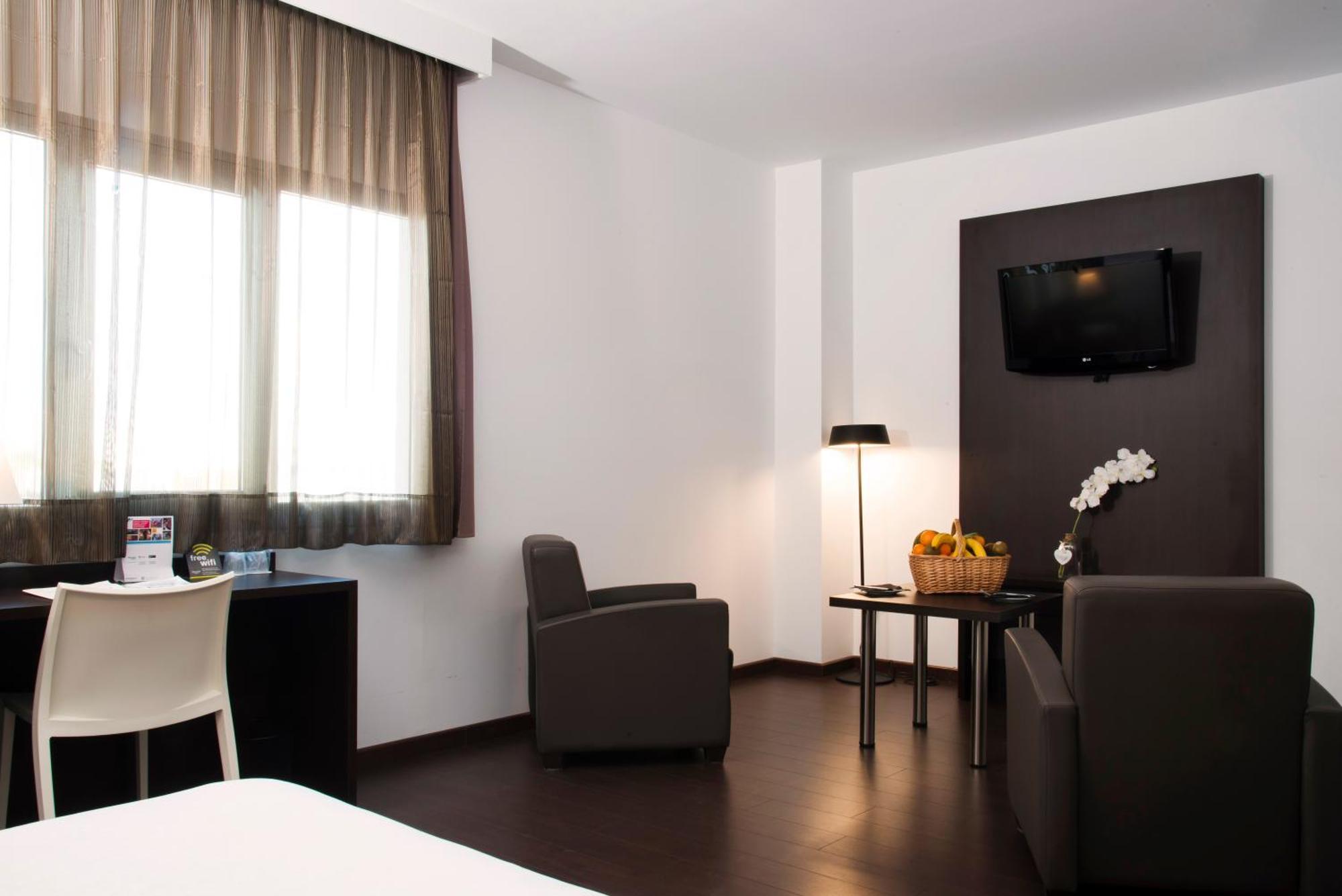 Hotel Sercotel Plana Parc Alquerias Del Nino Perdido ภายนอก รูปภาพ