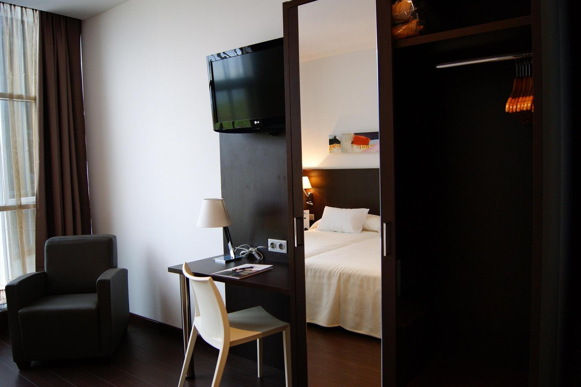 Hotel Sercotel Plana Parc Alquerias Del Nino Perdido ภายนอก รูปภาพ